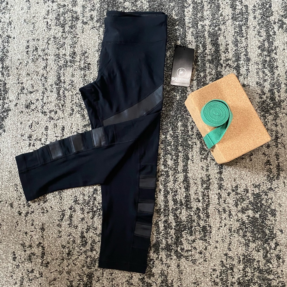 NWT 90 Degree By Reflex Capri Legging